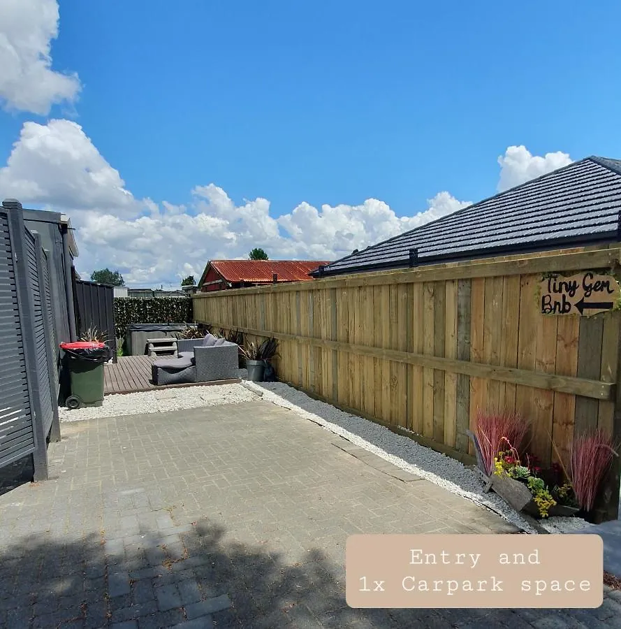 Rotoruas Tiny Gem Bnb With Spa Rotorua